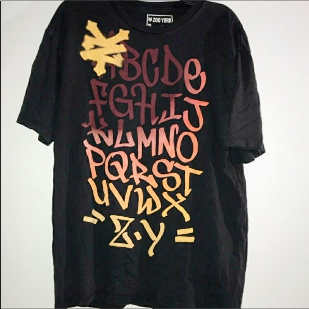 NWOT ZOO YORK MENS Short Sleeve Graphic Tee